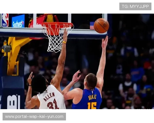 骑士哈登关键三分扳平比分 米切尔罚球绝杀逆转掘金